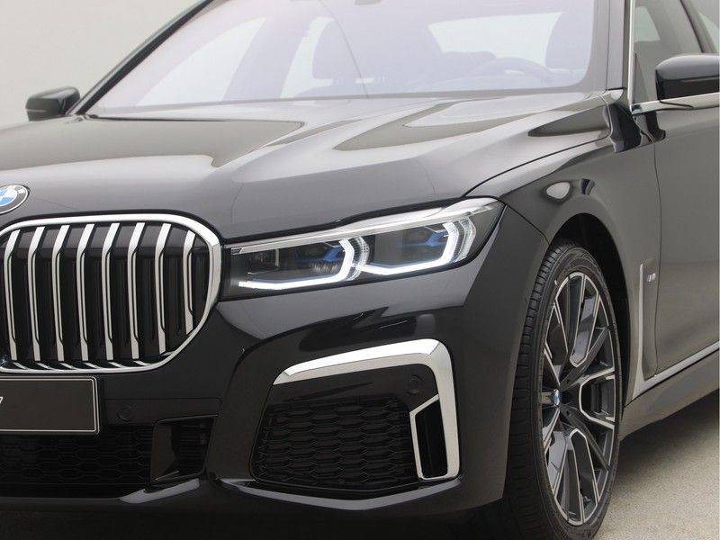 BMW 7 Serie 740i High Executive afbeelding 23