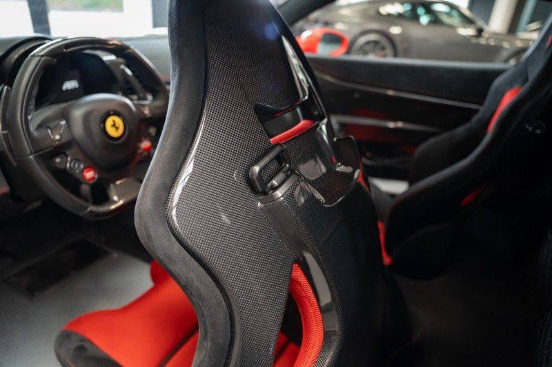 Ferrari 458 4.5 V8 SPECIALE Limited BTW Dealeronderhouden afbeelding 15