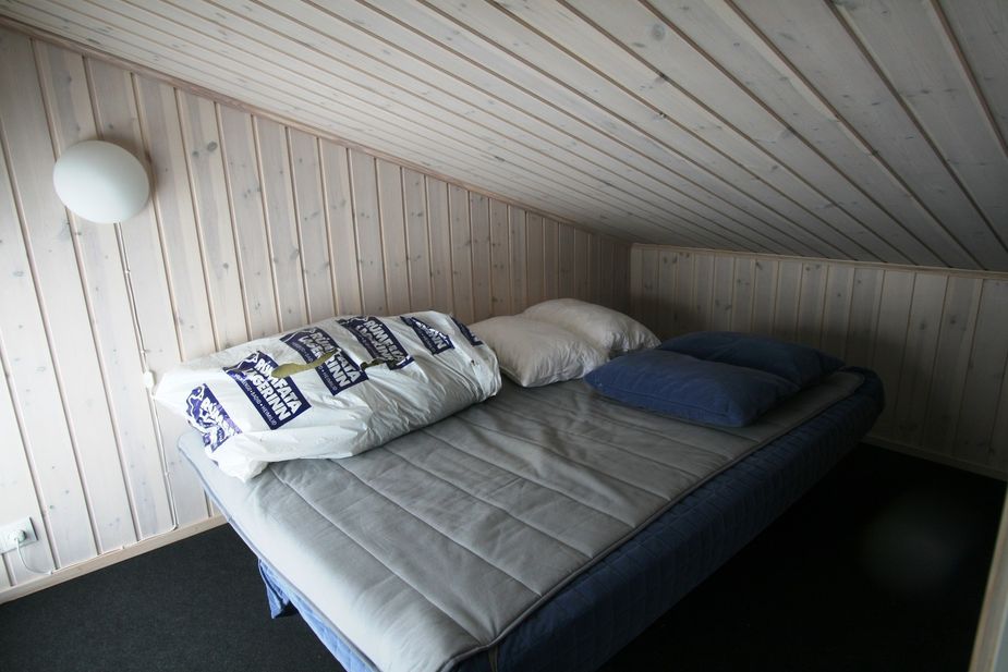 Small attic bedroom