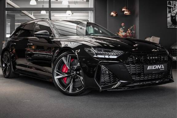 Audi A6 Avant RS 6 TFSI quattro Akrapovic B&O Panoramadak