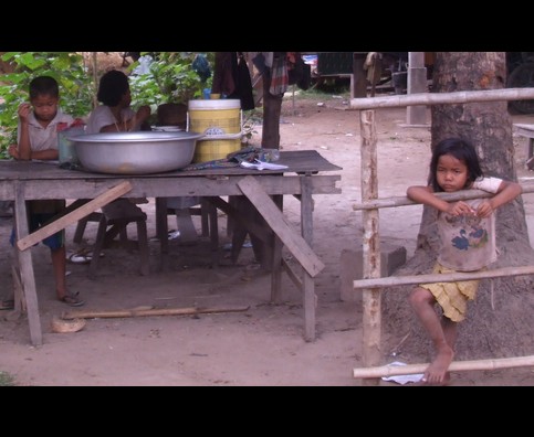 Laos Children 16