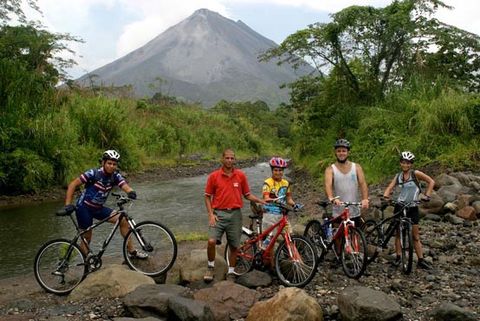Arenal Volcano Tour - mountain bike Costa Rica