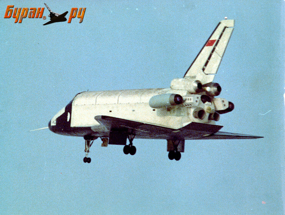 Imaginea 2: O variantă a navetei Buran cu motoare cu reacție (sursa foto: buran.ru)