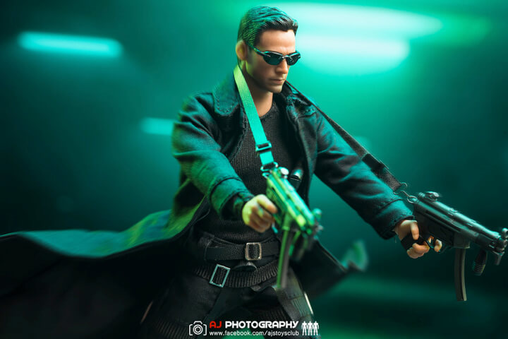 The Matrix Neo 1/12 Scale Figure by PCToys