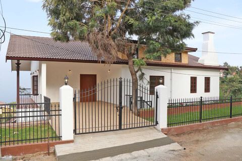 E11 - Casa Montana Luxury Villa for Sale Coonoor | Nilgiris - House for sale in Sua Serenitea, Coonoor
