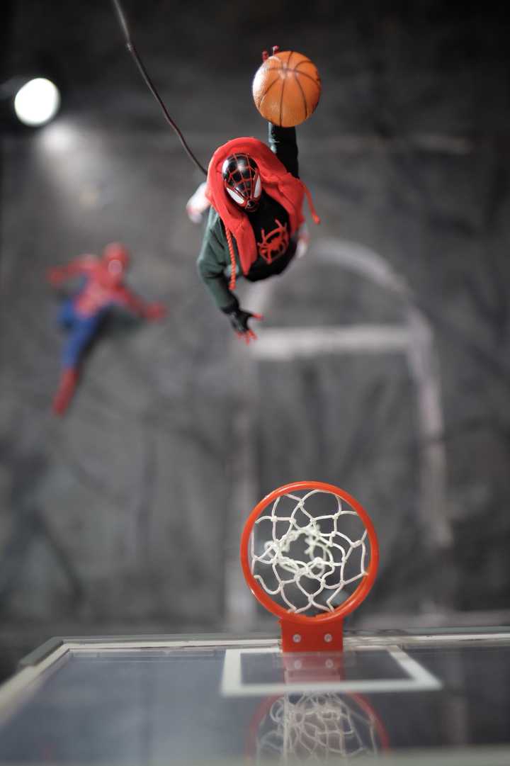 Mezco vs. Neca vs. Shf Basketball