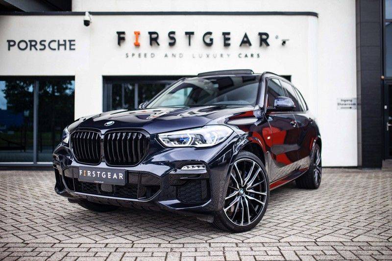 BMW X5 xDrive30d High Executive *M Pakket / Laser / Pano / HUD / Keyless / Trekhaak* afbeelding 1