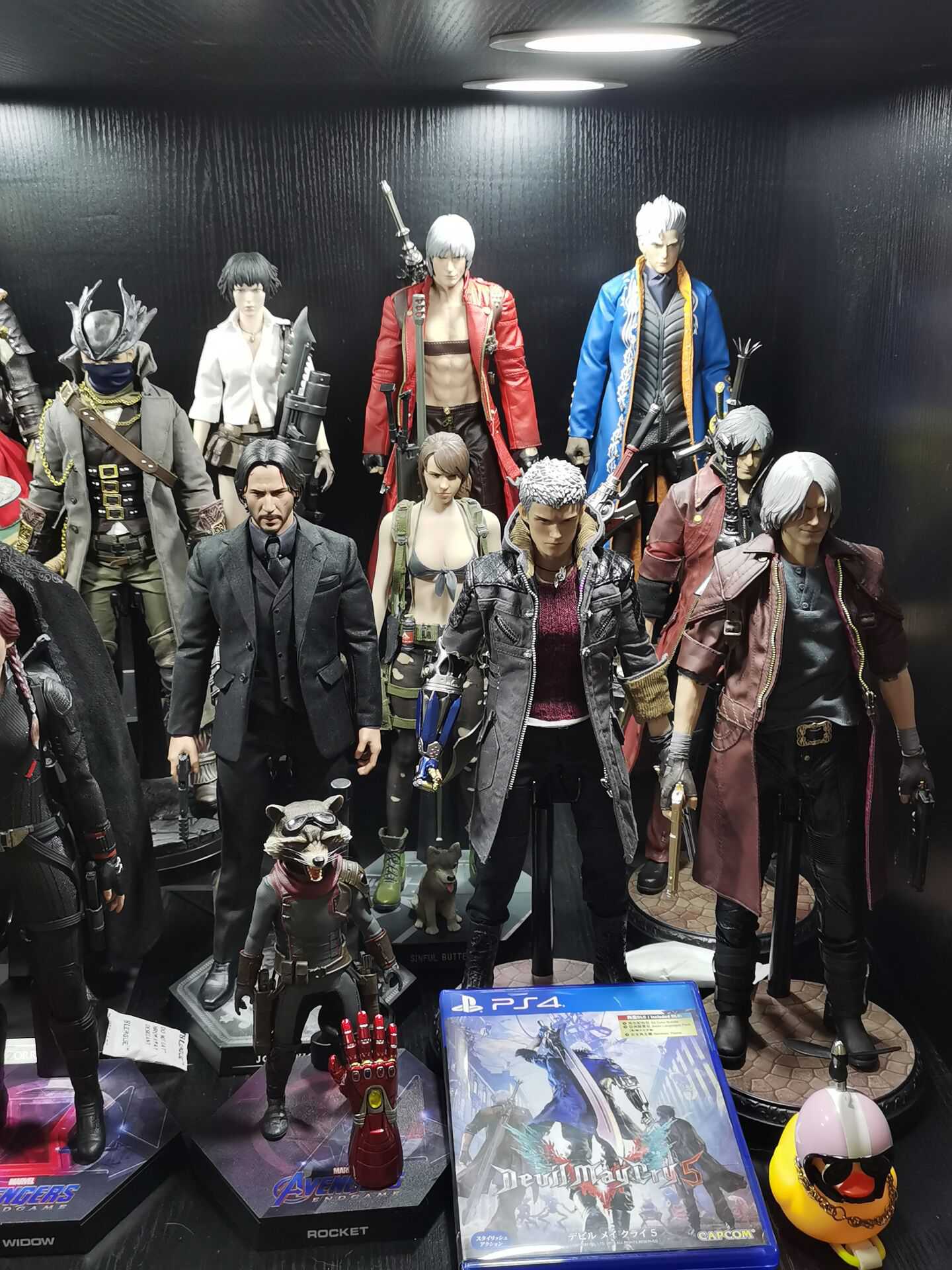 devil may cry 5 dante action figure