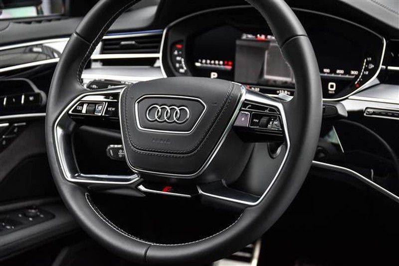 Audi S8 4.0 TFSI PANO.DAK+HEADUP+BLACKLOOK+360CAMERA afbeelding 22