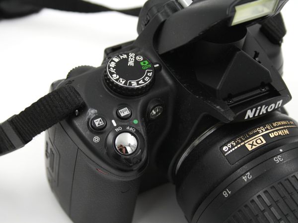 NIKON D5000 Spiegelreflexkamera 
