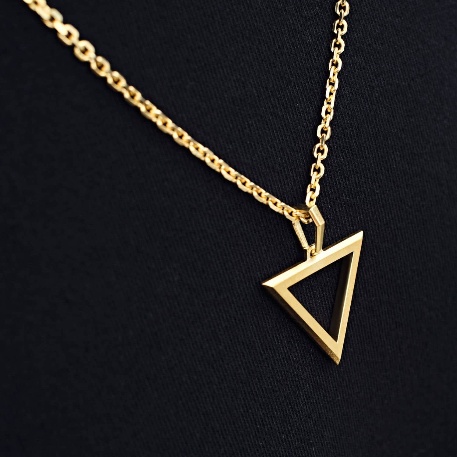 The Trinity Pendant Men's Chain and Pendant Gold JAXXON