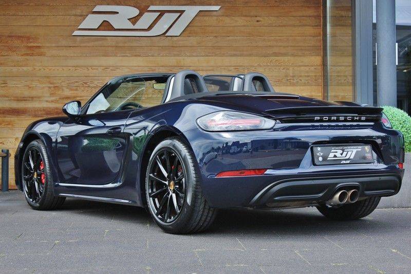 Porsche 718 Boxster S PDK 350pk **Navi/Leder/Verw.stoelen/19inch** afbeelding 5