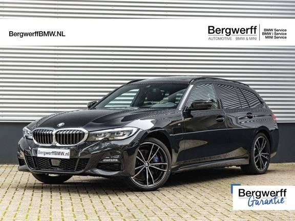 BMW 3 Serie Touring 330e xDrive M-Sport - Panorama - Harman Kardon - Active Cruise