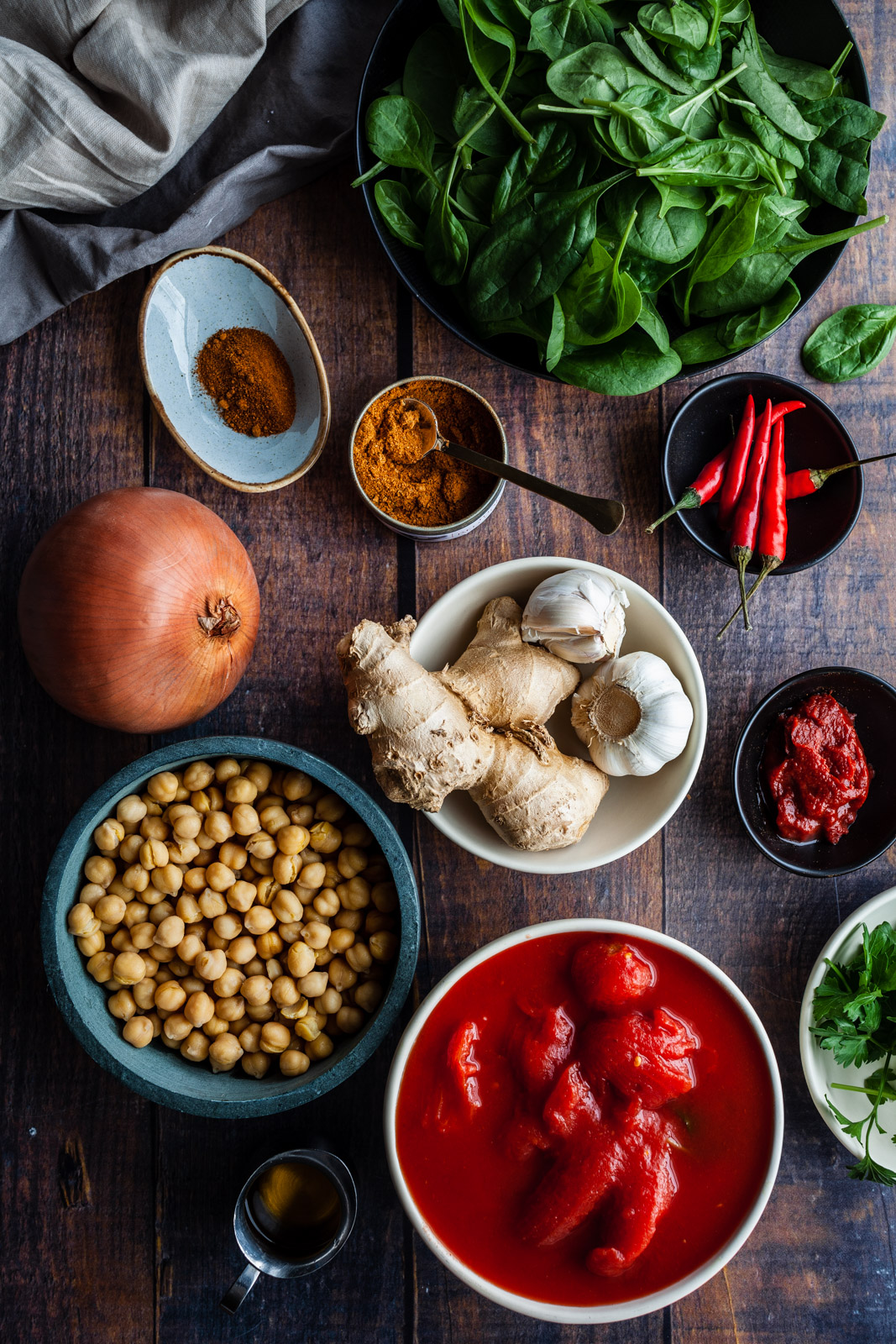 Curried Chickpeas With Spinach and Tomatoes