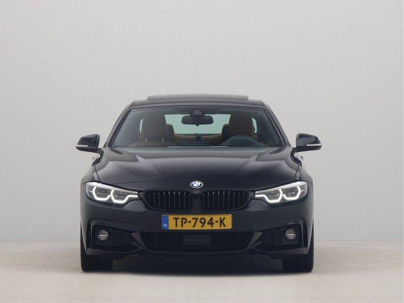 BMW 4 Serie Coupé 440i High Executive M-Sport afbeelding 6