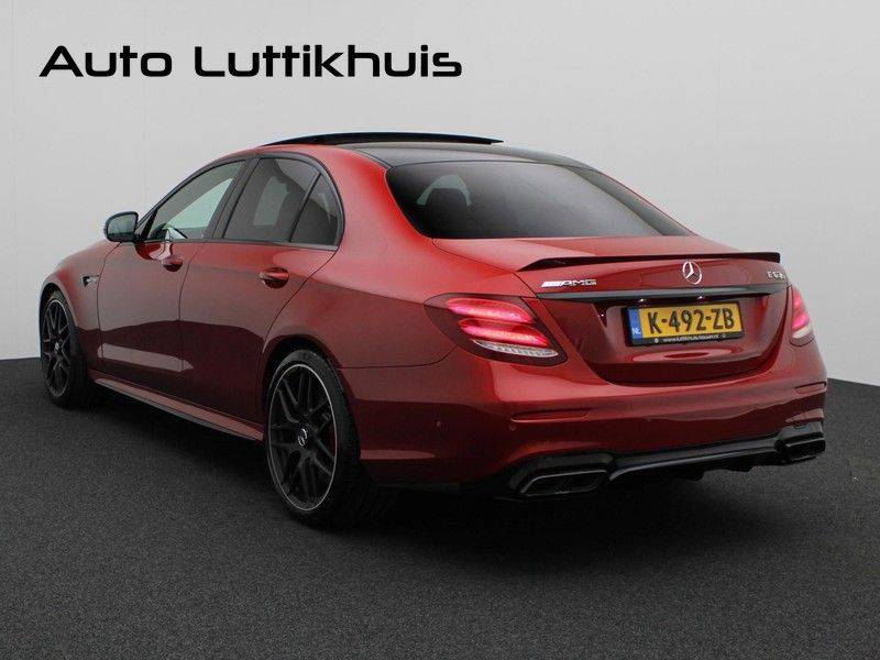 Mercedes-Benz E-Klasse 63 S AMG 4Matic-plus|kuipstoelen|pano|carbon afbeelding 3