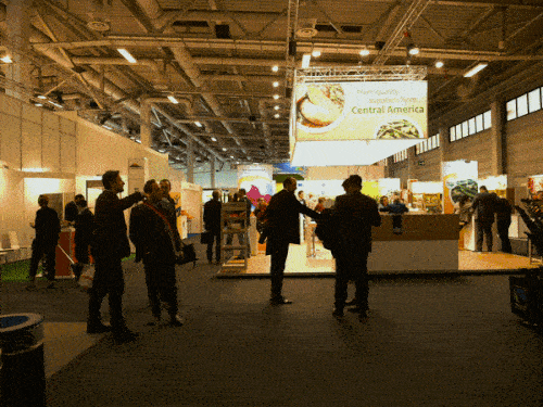 Farmforte stand at Fruit Logistica 2019 - Check DC Brand Implementation
