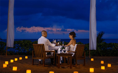 Fancy a bit more privacy? The Oberoi offers a romantic private dining experience.