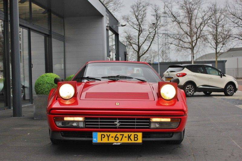 Ferrari 328 GTS Quattrovalvone 3.2 V8 270pk NL Auto afbeelding 12