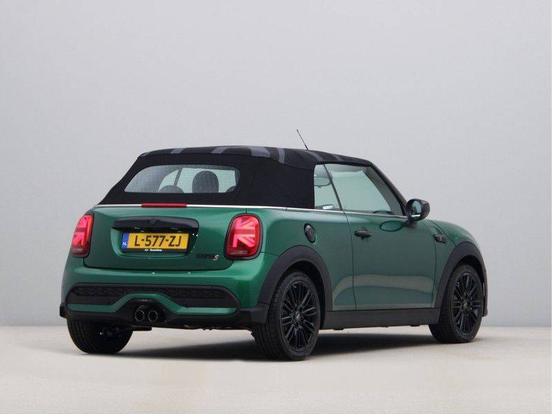 MINI Cabrio Cooper S MINI Yours Aut. afbeelding 25