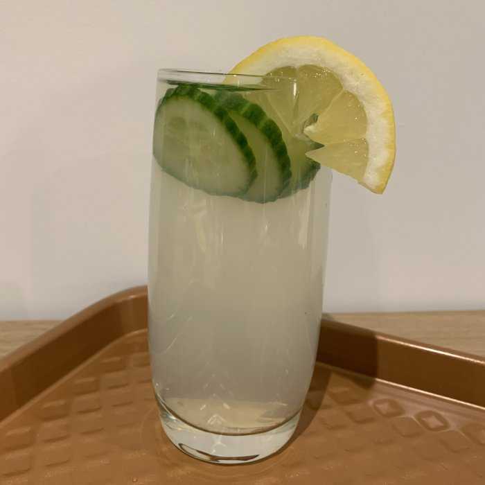 Gin Cooler Cocktail