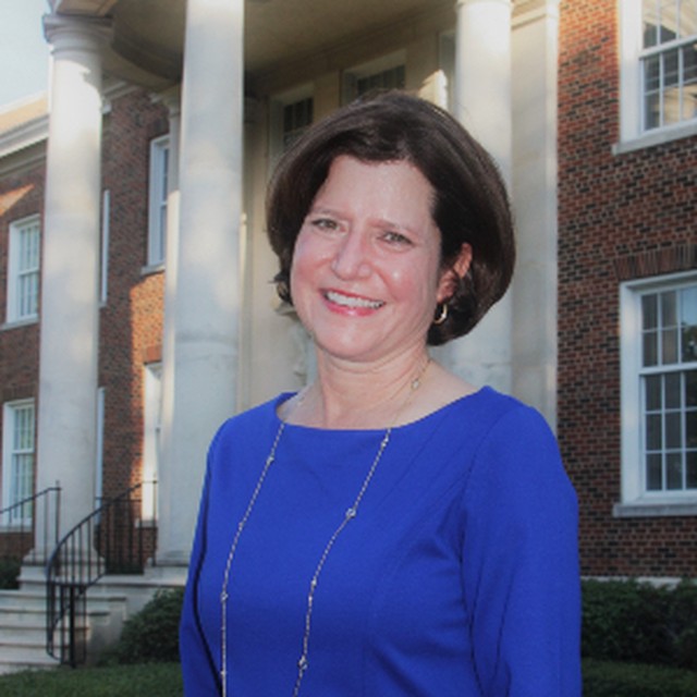Susan Riffe, Clinical Professor of Accounting at SMU Cox