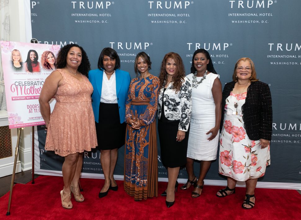 L to R: Lisa Noel Babbage, Dr. Candy Carson, Stacey Dash, Dr. Day Gardner, Star Parker, & Dr. Alveda King A Celebration of Motherhood 2018