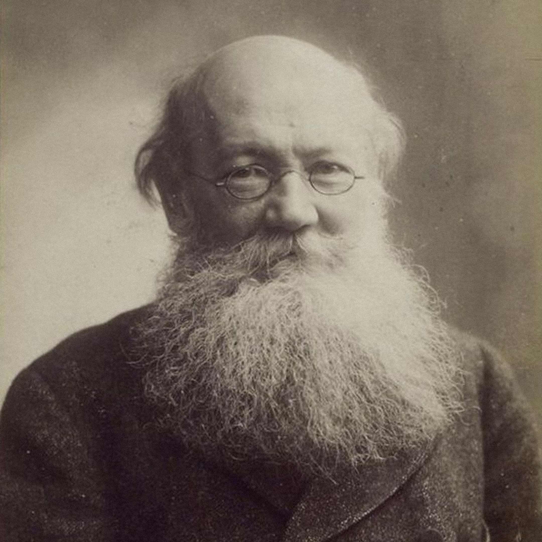 Петр Кропоткин в 1900 году / F. Nadar