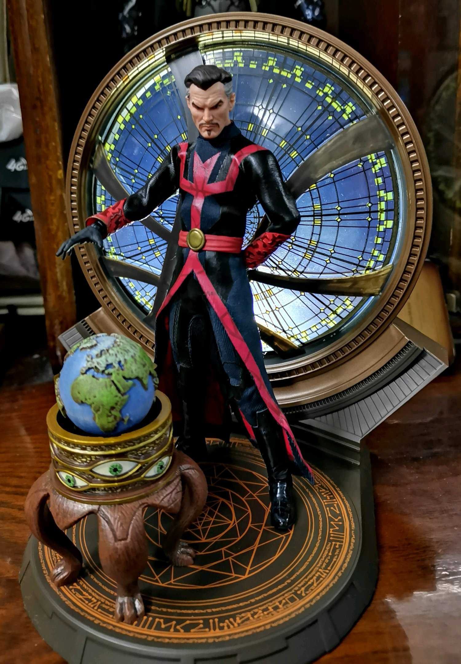 Mezco Doctor Strange PX