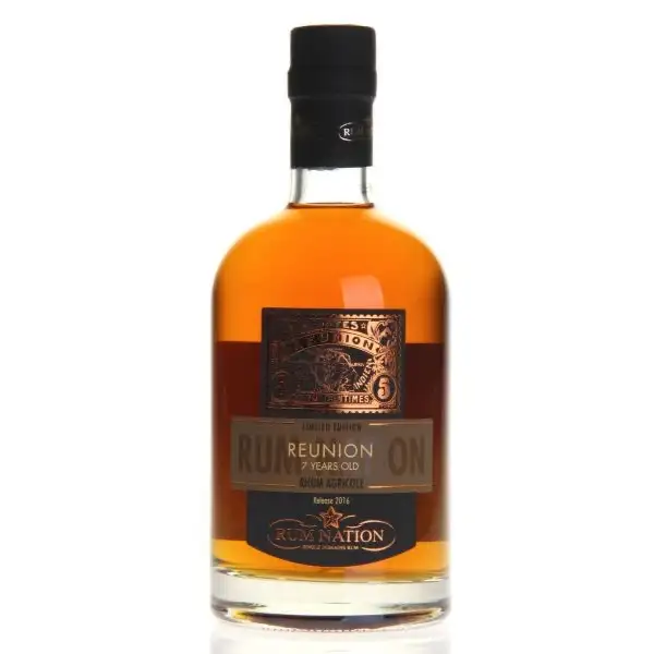 Image of the front of the bottle of the rum Release 2016