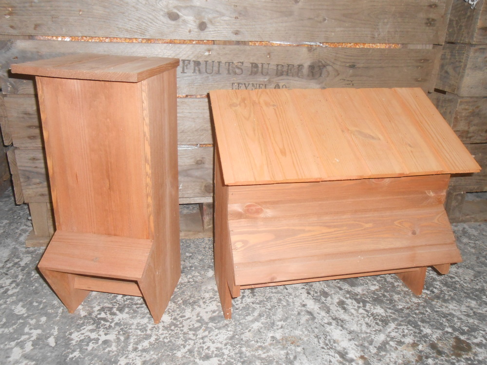 Mangeoires volailles en bois