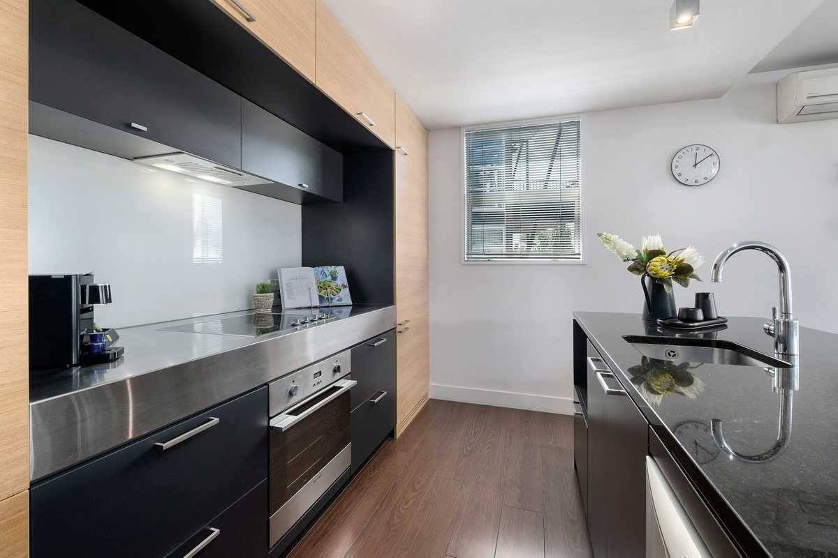 Home Queenstown Marina Apartments