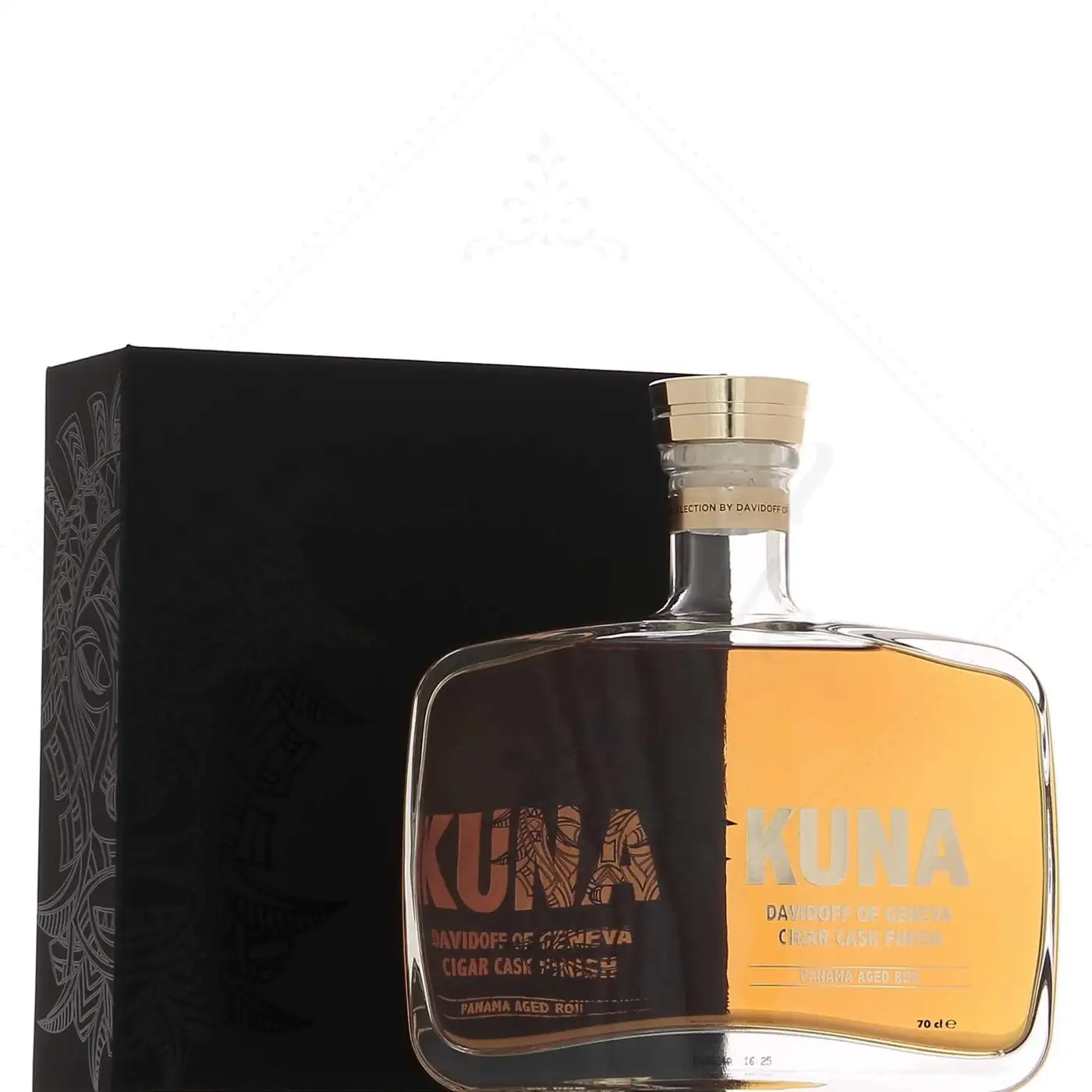 Image of the front of the bottle of the rum Kuna Davidoff Of Geneva Cigar Cask Finish