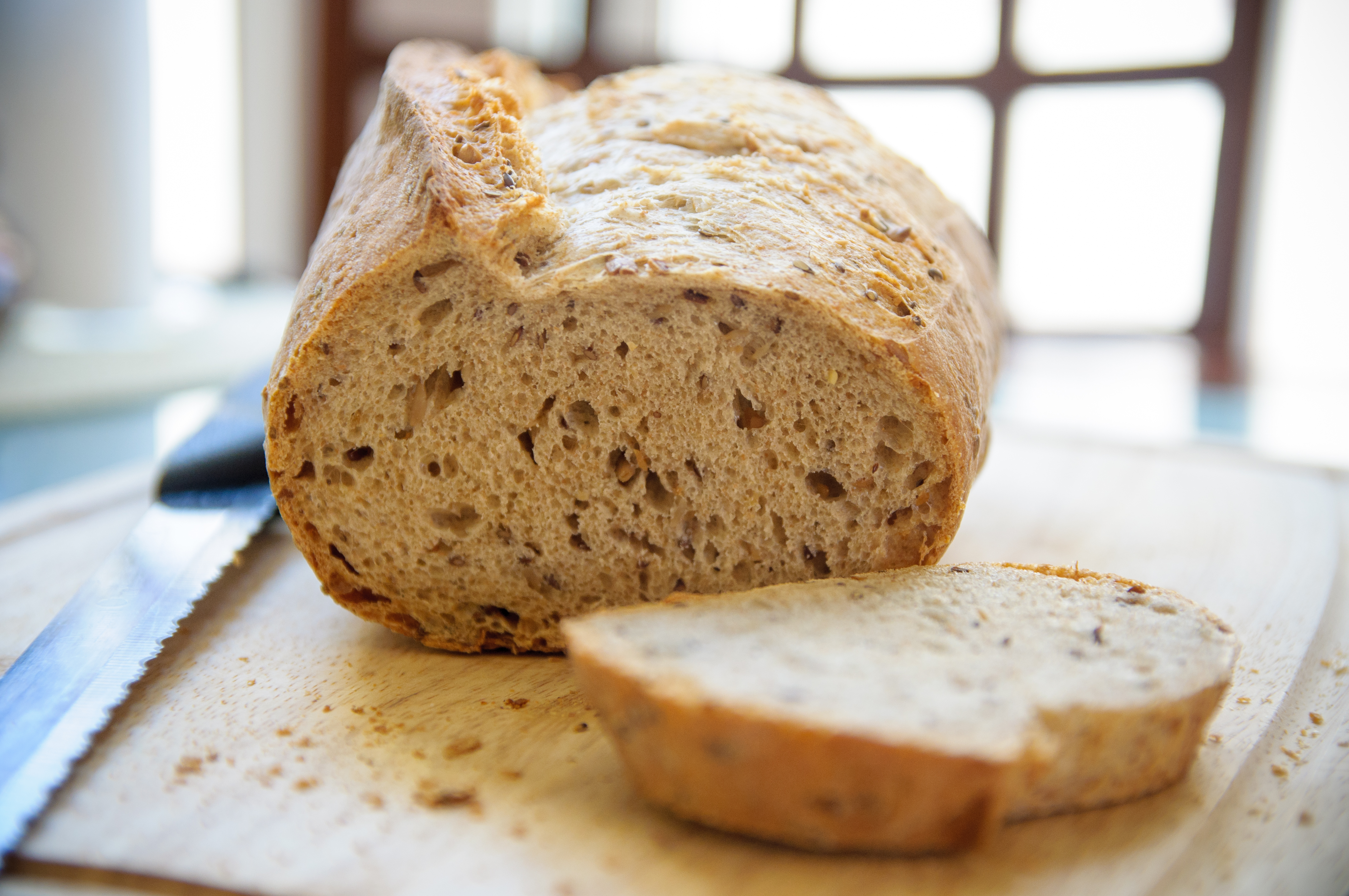 Полезный хлеб рецепт. Хлеб пшеничный отрубной. Хлеб творожный с отрубями. Хлеб из отрубей с творогом. Хлеб из ржаных отрубей.