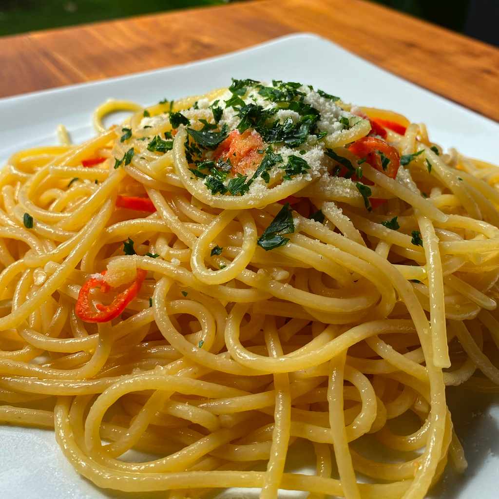 pasta: aglio olio e peperoncino