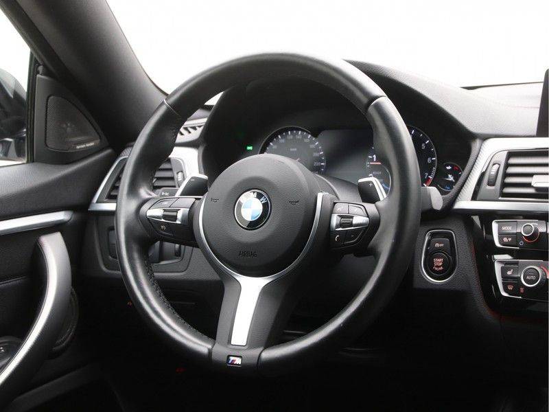 BMW 4 Serie 440i High Executive afbeelding 2