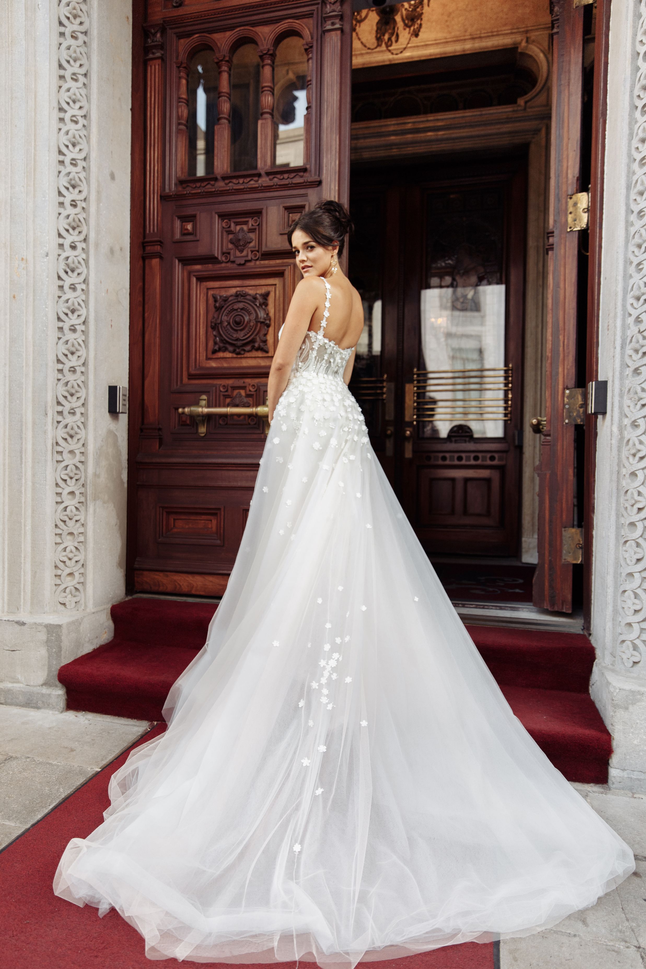 Lilia Haute Couture Custom Made Wedding Gowns Boutique in Montreal