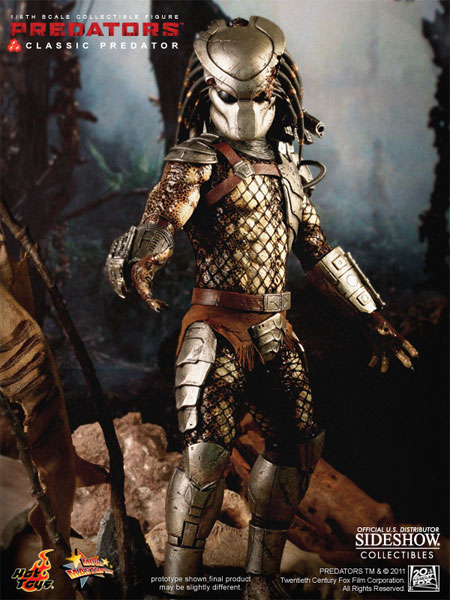 Hot Toys Predator MMS162 Classic Predator 1/6th Scale Collectible Figure