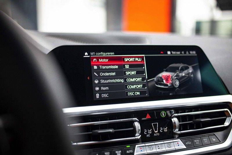 BMW M3 Competition G80 *HUD / M Driver's Pack / Laser / Keramisch / Harman-Kardon / Schaalstoelen* afbeelding 19