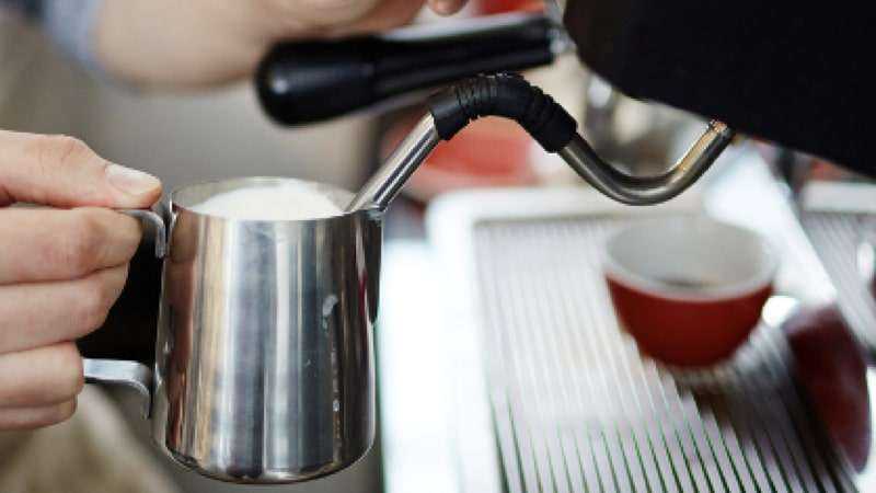 Steaming or Frothing Milk for Espresso Steaming or Frothing Milk for Espresso