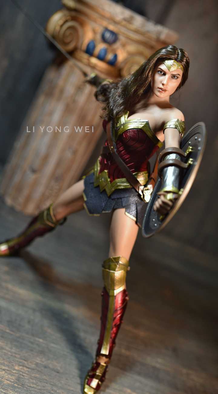 Justice League Wonder Woman