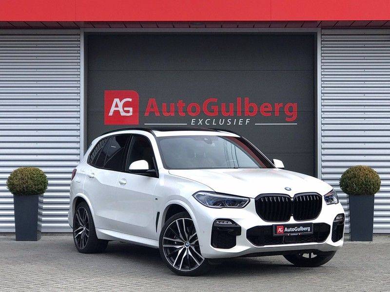 BMW X5 X-Drive VERKOCHT 40i M-Sport 340PK ACC Pano Sky Lounge Luchtvering Harman/Kardon Laser Led Surround View Keyless Sportuitlaat Tr afbeelding 1