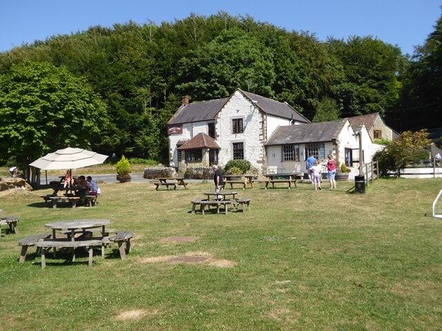 Photo of winyards gap pub