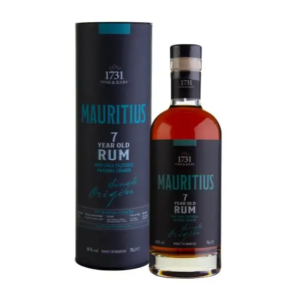 Image of the front of the bottle of the rum Mauritius