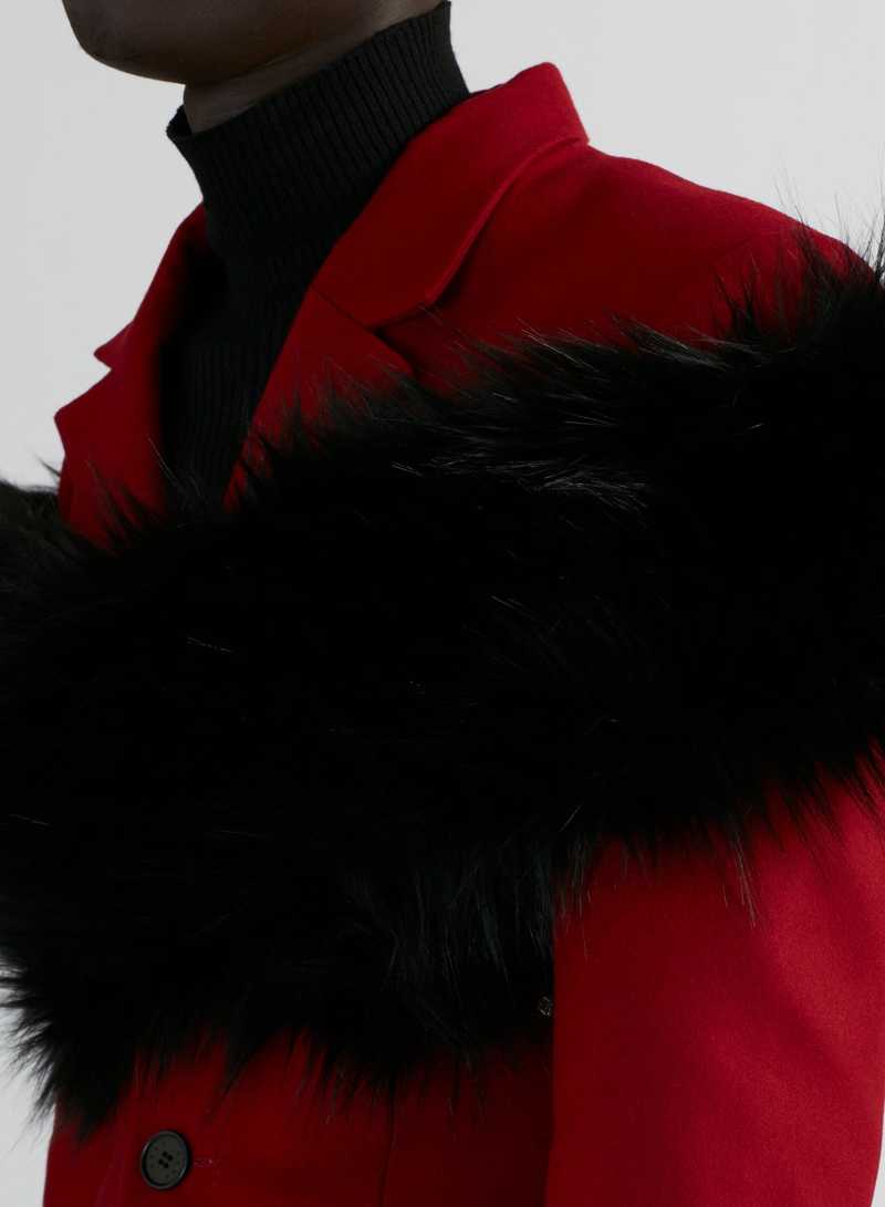 Basam Coat Red with Black Stole, detail view. GmbH AW22 collection.