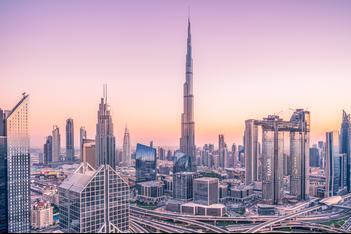 Burj Khalifa, The edge, smart buildings, IoT, futuristic buildings, BMS