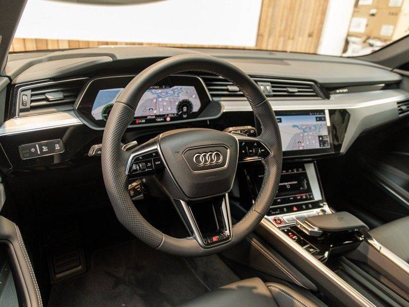 Audi e-tron S QUATTRO 22",B&O,PANO afbeelding 17