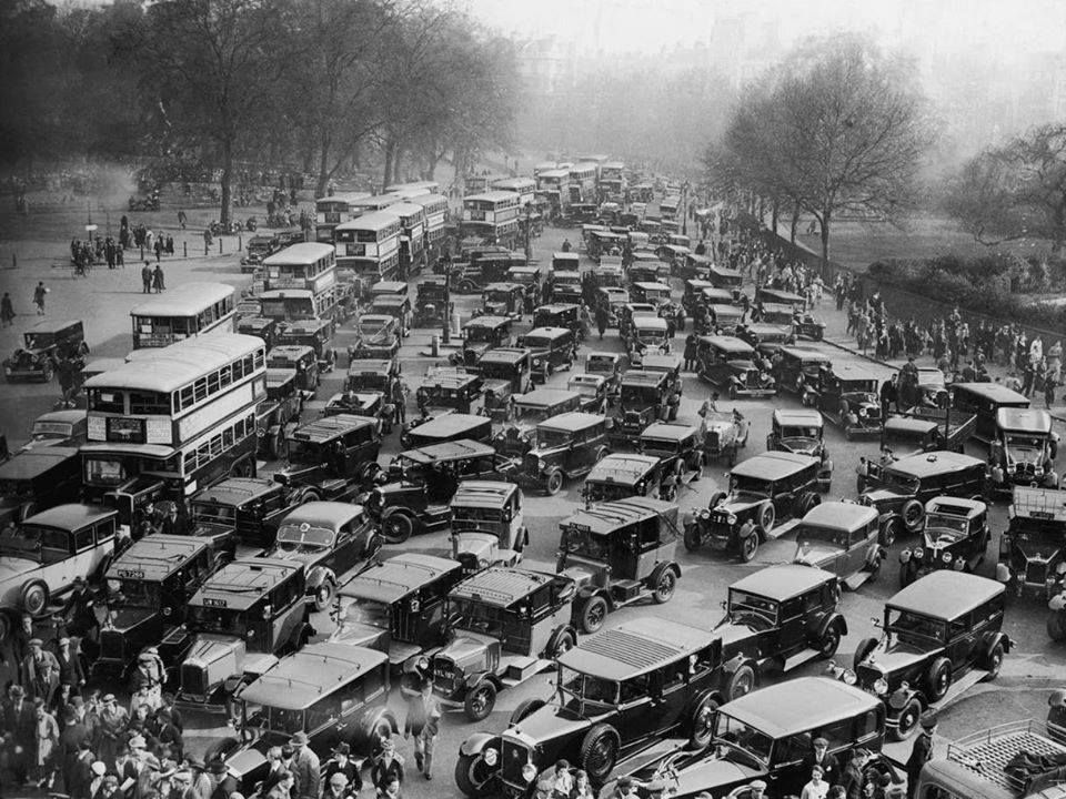 oh my god twitter doesn’t include alt text from images in their API