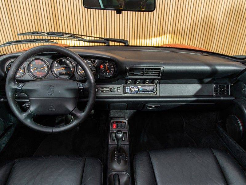 Porsche 911 3.6 TARGA LEDER,AUTOMAAT afbeelding 11