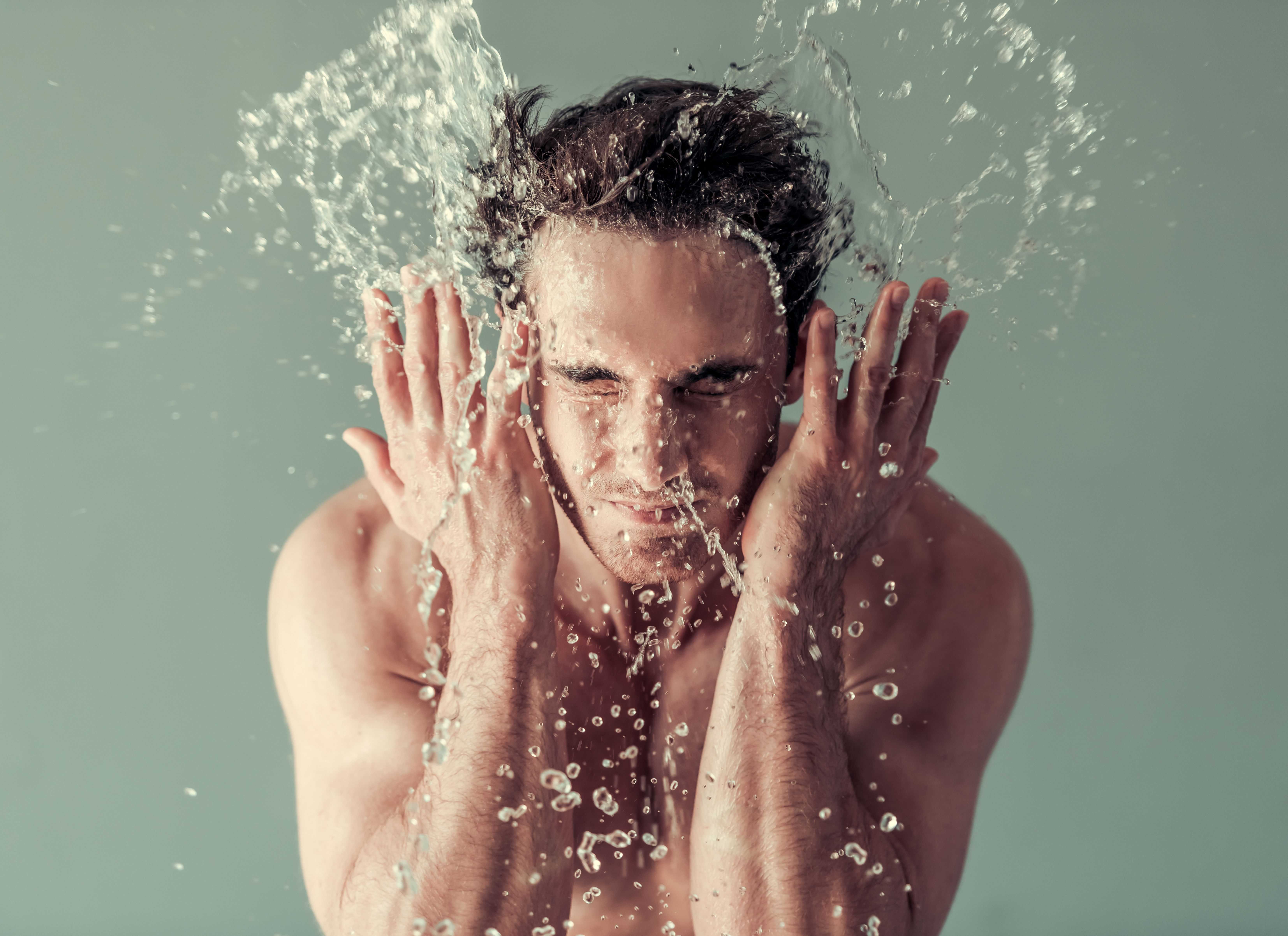 Men's skincare routines for dry skin 